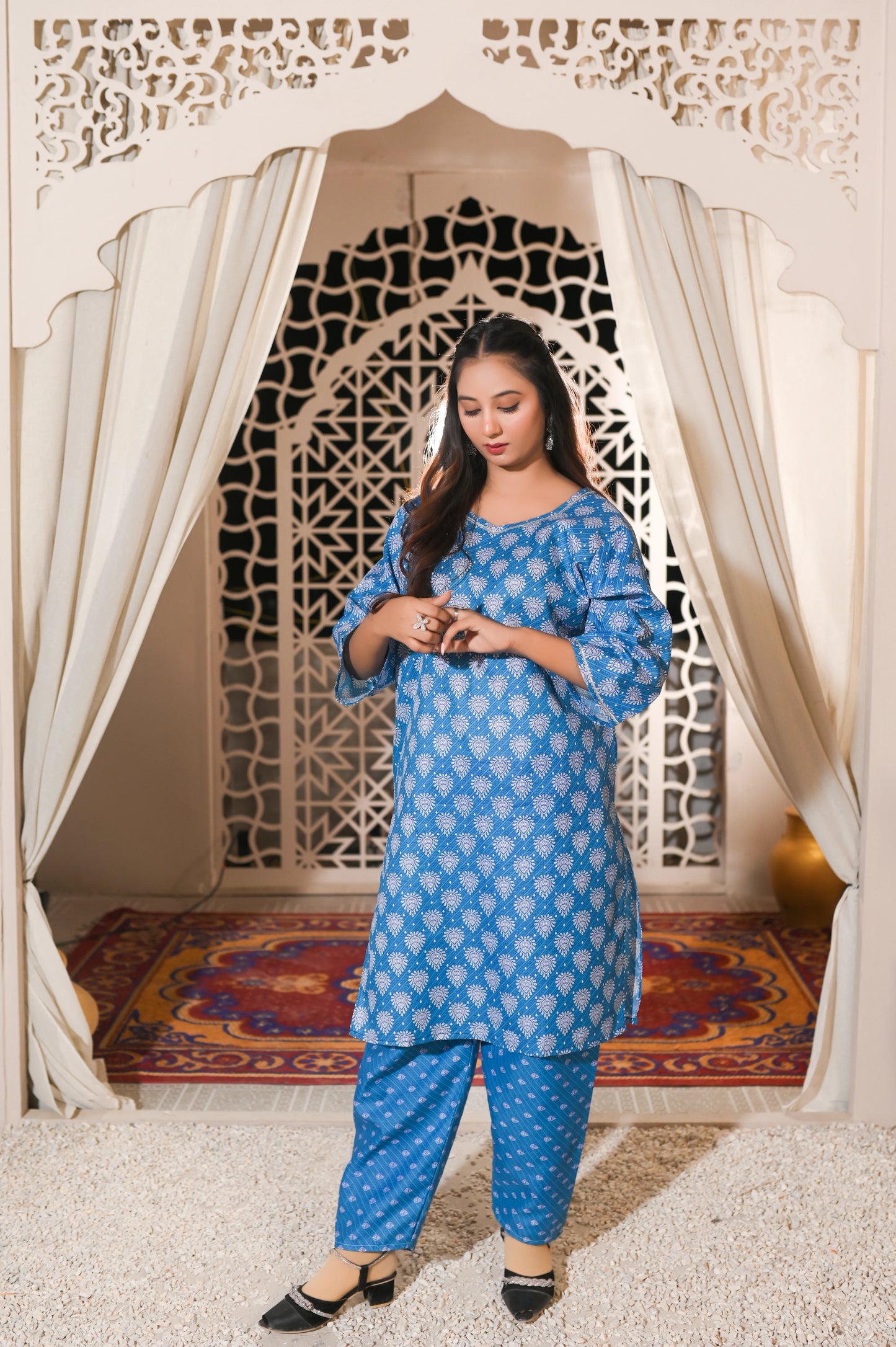 Blue Floral Printed 2-Piece Cotton Suit.